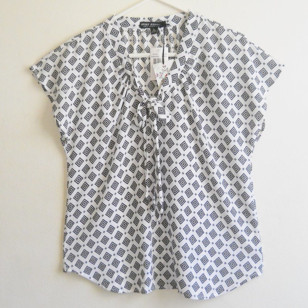 Star Scene Blouse, Black & White, Size Large, Dressy Top